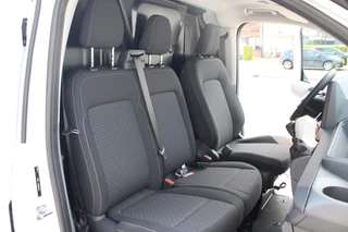 Ford Transit Custom Ford Transit Custom 320 2.0 TDCI L2H1 Trend 2025 Incl. BPM Excl. BTW 136pk | Ford Voorraad | Handmatige regeneratie roetfilter | Laadruimte beschermingspakket (Trend) | Trekhaakvoorbereiding | Centrale dubbele vergrendeling | Navigatie systeem | LED koplampen met automatisch grootlicht | Programmeerbare voertuig interface - afbeelding nr 17