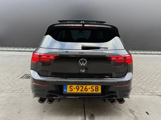 Volkswagen Golf Volkswagen Golf 2.0 TSI R 4Motion|Akrapovic|Panorama|Performance - afbeelding nr 10