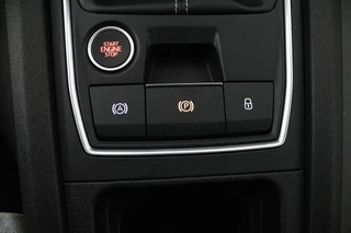 SEAT Leon Seat Leon 1.5 TSI FR Ultimate Edition (ACHTERUITRIJCAMERA, STOELVERWARMING, NAVIGATIE, STUURVERWARMING, CRUISE, PARKEERSENSOREN) - afbeelding nr 15