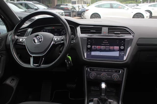 Volkswagen Tiguan Volkswagen Tiguan 1.4 TSI ACT Highline Bus. R-Line / Trekhaak / Panoramadak / 360Camera / 19'' / Virtual Cockpit / Apple CarPlay / DAB / Stoelverwarming / ACC - afbeelding nr 9