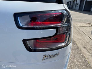Citroën Grand C4 Picasso C4 Grand Picasso 1.6 Turbo165 pk 7 personen Business Navigatie , Camera , Trekhaak 1.500 trekgewicht  , Panorama dak , Climate & Cruise controle , Verwarmde voorstoelen , Keyless ,  Priveglas , Onderhouden door Citroen dealerr - afbeelding nr 17