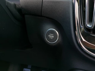 Volvo XC40 Volvo XC40 1.5 T3 157pk Momentum Business Pack Connect | Origineel NL | Navi | Clima | Adap. Cruise | Panorama Schuifdak | Led Koplampen | Pdc V+A+Camera | Rijstrook+Licht+Regensenor | 18''lm - afbeelding nr 19