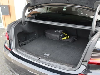 BMW 3 Serie BMW 3-serie 330e High Executive M-sport | Schuif/ kanteldak - afbeelding nr 31