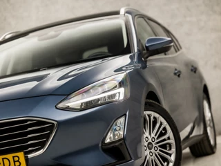 Ford Focus Automaat (PANORAMADAK, APPLE CARPLAY, GROOT NAVI, STUUR/STOELVERWARMING, GETINT GLAS, ADAPTIVE CRUISE, TREKHAAK, PARKEER ASSISTENT, NIEUWE APK, NIEUWSTAAT) - afbeelding nr 18