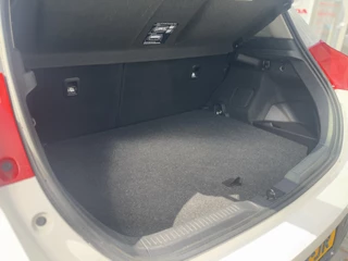 Toyota Auris Navigatie, Parkeersensoren, Stoelverwarming ,  All-in Rijklaarprijs - afbeelding nr 13