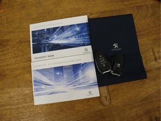 Peugeot 3008 [MEMORY STOEL, STOELVERWARMING, ACHTERUITRIJCAMERA, FOCAL SOUND, HALF LEDER, APPLE CARPLAY/ANDROID, NIEUWSTAAT] - afbeelding nr 13