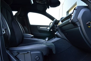 Volvo XC40 Rijklaarprijs-Garantie Leder Interieur Panorama dak Led Camera - afbeelding nr 16