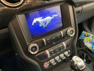 Ford Mustang Ford Mustang Convertible 5.0 V8 GT | 450pk | 7.500KM! | Volledig Dealer onderhouden EU versie (zie papieren) | Adaptive cruise control | Achteruitrijcamera - afbeelding nr 19