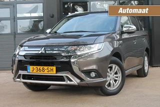 Mitsubishi Outlander 2.4 PHEV PURE **NL-Auto** Trekhaak / camera / winterbanden set