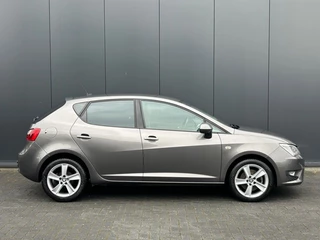 SEAT Ibiza SEAT Ibiza 1.0 TSI Aut. FR Line 2e eig. Carplay Navi Xenon Cruise PDC Trekhaak - afbeelding nr 2