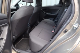 Toyota Yaris Toyota Yaris 1.5 VVT-i Dynamic Trekhaak/Head-up/Stuur/Stoelverwarming - afbeelding nr 20
