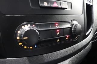 Mercedes-Benz Vito - Airco - Navi - Cruise - PDC - € 17.900,- Excl. - afbeelding nr 16