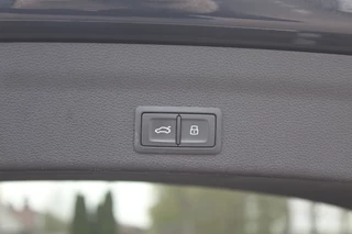 Audi A6 Audi A6 Avant 55 TFSI quattro Design Pro Line Plus / Trekhaak / Camera / Head-up / Achterasbesturing / Luchtvering / Softclose / B&O / Leder / Interieurvoorverwarming / Dodehoek / DAB / ACC / Stoelverwarming 4x - afbeelding nr 39