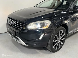 Volvo XC60 Volvo XC60 2.5T Summum 5-CILINDER/PANO/ACC/LEER - afbeelding nr 6