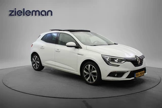 Renault Mégane 1.2 TCe Bose - Panorama, Carplay, Camera, Keyless, Half Leer, Massage