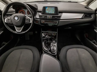 BMW 2 Serie BMW 2 Serie Active Tourer 218i High Executive Sportline (PANORAMADAK, DEALER ONDERHOUDEN, NAVIGATIE, CAMERA, STOELVERWARMING, SPORTSTOELEN, CRUISE, TREKHAAK, PARKEERSENSOREN, NIEUWE APK, NIEUWSTAAT) - afbeelding nr 6