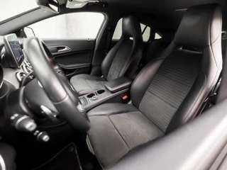 Mercedes-Benz CLA 157Pk Automaat (GROOT NAVI, LEDER/ALCANTARA, GETINT GLAS, SPORTSTOELEN, CRUISE, LED KOPLAMPEN, ELEK ACHTERKLEP, NIEUWE APK, NIEUWSTAAT) - afbeelding nr 14