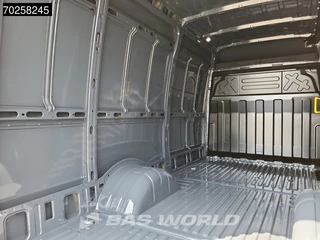 Iveco Daily Iveco Daily 35C21 3.0L Automaat Black Edition 2025model L2H2 ACC Camera Parkeersensoren LED CarPlay Dubbellucht L2 12m3 Airco - afbeelding nr 8