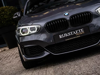 BMW 1 Serie BMW 1-serie M140i xDrive High Executive|H&K|REMUS|19'' - afbeelding nr 37