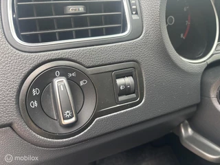 Volkswagen Polo Polo 1.0 BlueMotion Edition/NL-AUT0/CRUISE CONTROLE/CARPLAY - afbeelding nr 9