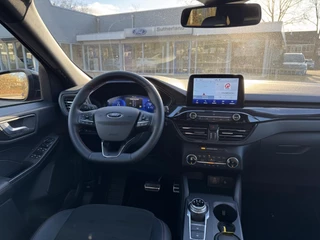 Ford Kuga Ford Kuga 2.5 PHEV ST-Line X | Full option! | 20 inch zwarte velgen + rode remklauwen | Black Pack met zwarte accenten | Panoramadak |  Adaptive cruise control | Winter Pack | Head up Display | Adaptieve koplampen | Draadloos opladen - afbeelding nr 15