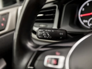 Volkswagen Polo Volkswagen Polo 1.0 TSI Sportline (APPLE CARPLAY, LM VELGEN, CRUISE, SPORTSTOELEN, LED ACHTERLICHTEN, NIEUWE APK, NIEUWSTAAT) - afbeelding nr 20