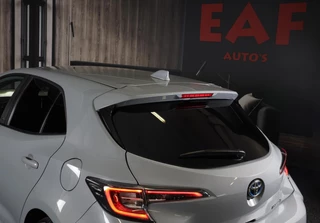 Toyota Corolla Toyota Corolla 1.8 Hybrid Business Plus / Aut / Camera / Acc / Lane Assist / Dode Hoek / Massage / Stoelverkoeling / Led / 17 Inch - afbeelding nr 35
