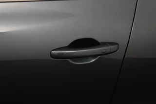 Renault Clio Renault Clio 1.0 TCe Intens | Camera | Navi | Climate | BOSE - afbeelding nr 38