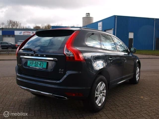 Volvo XC60 Volvo XC60 AWD 2.4 5Cyl Xenon Navi Pdc V+A Stoelverwarm 1eigenaar - afbeelding nr 8