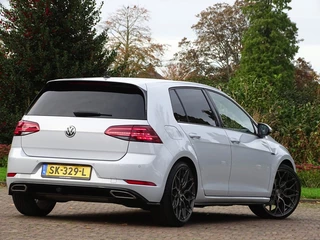 Volkswagen Golf Volkswagen Golf 1.5 TSI / DSG / R-Line / 2018 / LED *NAP* - afbeelding nr 56