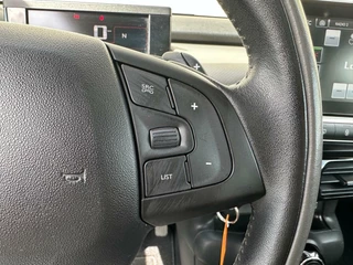 Citroën C4 Cactus Citroen C4 Cactus 1.2 e-VTi Shine/AIRCO/CAMERA/PARKS/APK/NAP - afbeelding nr 15
