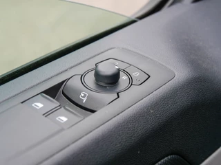 Ford Transit Custom Ford Transit Custom 320 2.0 TDCI 171 PK L2H1 Dubbele Cabine Trend | APPLE CARPLAY | CAMERA | PRIJS INCL. ACCESSOIRES! | - afbeelding nr 15