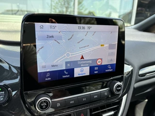 Ford Fiesta Ford Fiesta 1.0 EcoBoost ST-Line 100PK Winterpack Panodak Cruise Navi Climate Carplay Full-LED Parkeersensoren Achter Privacy Glass 18'' Inch Velgen *Sportief* - afbeelding nr 22