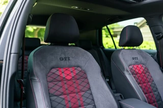 Volkswagen Golf Volkswagen Golf 2.0 TSI GTI TCR Pano Dsg Akrapovic - afbeelding nr 43