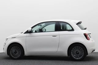 Fiat 500e Fiat 500e Icon 42 kWh Virtual Cockpit, Climate, Camera, Apple Carplay, Cruise, DAB, USB, 16'' - afbeelding nr 15