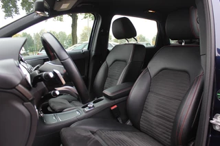 Mercedes-Benz B-Klasse Mercedes-Benz B-Klasse 180 Business Solution AMG Upgrade Edition / Camera / Navigatie / 18'' / Stoelverwarming / Cruise Control - afbeelding nr 4