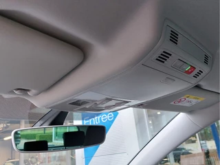 Volkswagen e-Golf e-Golf 136pk Automaat 5-Deurs | Warmtepomp | Navi | Apple Carplay+Android Auto | Clima | Adap. Cruise | Led Koplampen | Pdc V+A | Stoelverwarming | Privacy Glass | 17''lm | Trekhaak - afbeelding nr 23