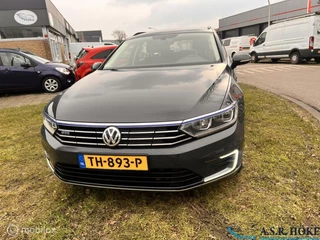 Volkswagen Passat Volkswagen Passat Variant 1.4 TSI GTE - afbeelding nr 2