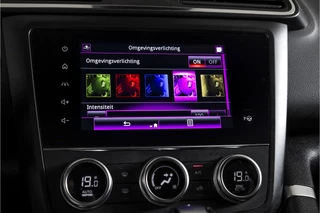 Renault Kadjar Renault Kadjar 1.3 TCe 160 PK Techno - Automaat | Cruise | Stoelverwarming | Trekhaak | App.Connect | Camera+PDC | NAV+App.Connect | Auto.Airco | LM 19