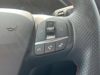 Ford Focus Ford Focus 1.0 EcoBoost Hybrid ST Line 125 Pk | Achteruitrijcamera | Keyless | Led Koplampen | Dual Climate Control | - afbeelding nr 24
