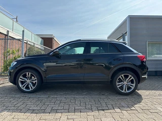 Volkswagen T-Roc Volkswagen T-Roc 1.0 TSI Style Trekhaak 18'' LM velgen PDC V+A - afbeelding nr 19