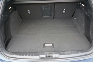 Ford Focus Ford Focus Wagon 1.0 EcoBoost Hybrid ST Line 125PK Automaat Winterpack SYNC4 Cruise Navi Camera Climate Parkeersensoren Privacy Glass *1500KG Trekgewicht* - afbeelding nr 9