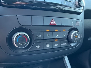 Kia Venga Kia Venga 1.4 CVVT - hoge instap - 1e eigenaar - Dealer onderhouden - airc - afbeelding nr 14
