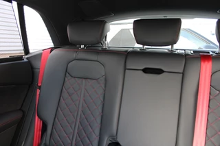 Audi Q8 Audi Q8 60 TFSI e quattro Pro Line S Competition | Panoramadak | Massage | 23'' | Vierwielbesturing | Trekhaak | Koeling | OLED - afbeelding nr 49