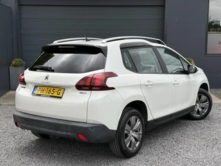 Peugeot 2008 Peugeot 2008 1.2 PureTech Blue Lion Pano,Navi,Pdc,110pk,Airco,Cruise,Lm velgen,4 Nieuwe Banden,Apk tot 07-2026 - afbeelding nr 2