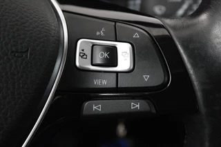 Volkswagen Polo Volkswagen Polo 1.0 TSI Comfortline (PARKEERSENSOREN, CRUISE ADAPTIEF, NAVIGATIE, CARPLAY, NL-AUTO, GOED ONDERHOUDEN) - afbeelding nr 13
