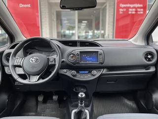 Toyota Yaris Toyota Yaris 1.5 VVT-i Dynamic | Stoelverwarming | Bluetooth | Elektr. Inkl. - afbeelding nr 8