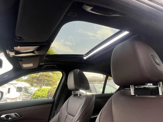 BMW 3 Serie BMW 3-serie 330i High Executive M Sport 6500 km - afbeelding nr 11