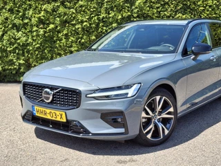 Volvo V60 Volvo V60 B3 Ultimate Dark | H&K Audio | Pilot assist | Demo | Vraag naar de actuele tellerstand - afbeelding nr 22