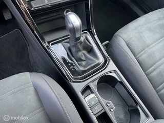 Volkswagen Touran Volkswagen Touran 1.5 TSI Highline 7p DSG*PANO-DAK*ACC*CAMERA* - afbeelding nr 14